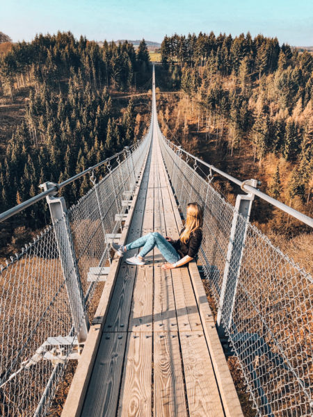 submit a guest post travel