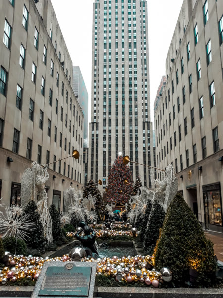 New York City Christmas decorations  The best places to visit