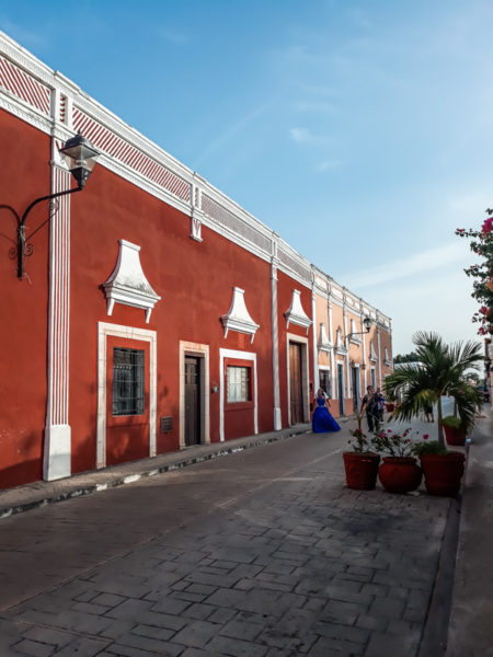 valladolid colorful streets