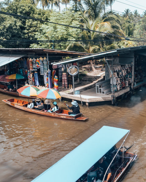 thailand bucket list floating market