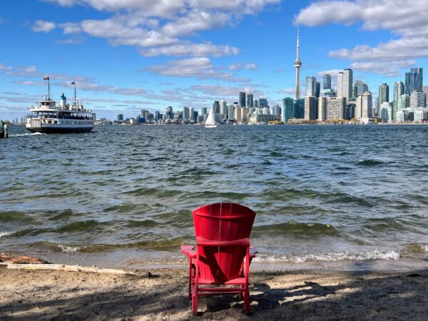 toronto in 2 days itinerary