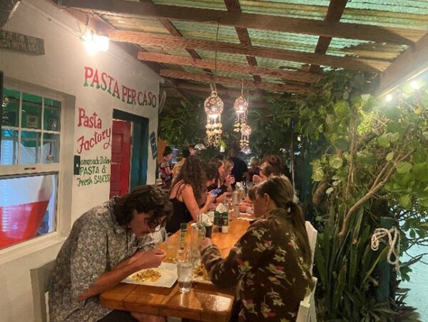 where to eat in caye caulker