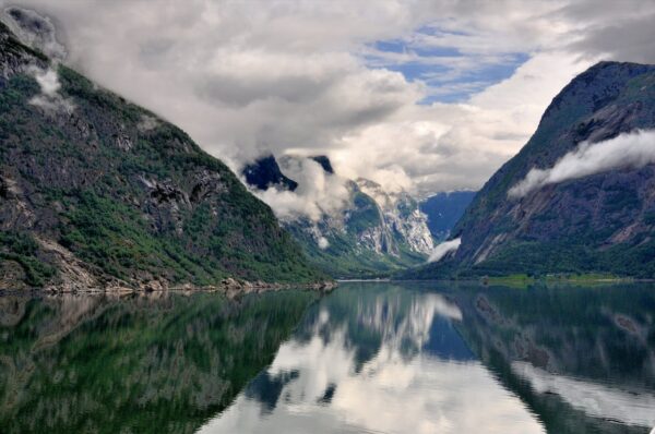 cruise on the lyssefjord in norway