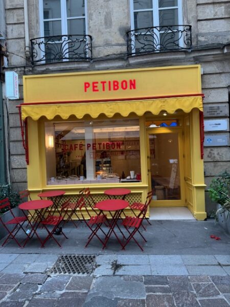 the cutest cafes in paris