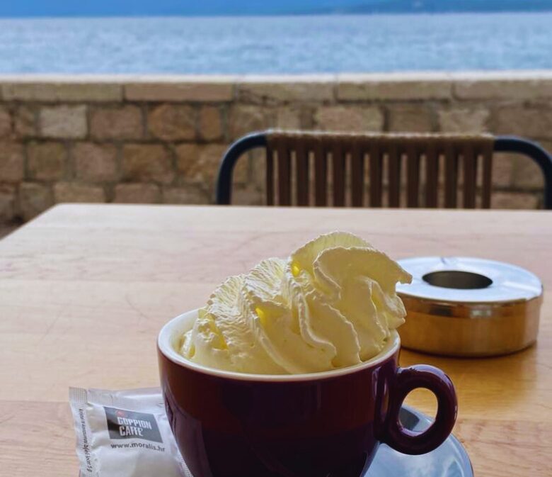 start your one day in bol at taverna riva