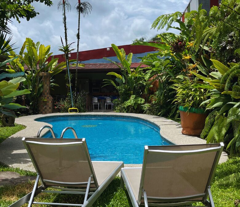pool of hotel arte natura la fortuna