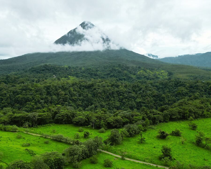 arenal volcano is a must-visit on your la fortuna itinerary for 3 or 4 days