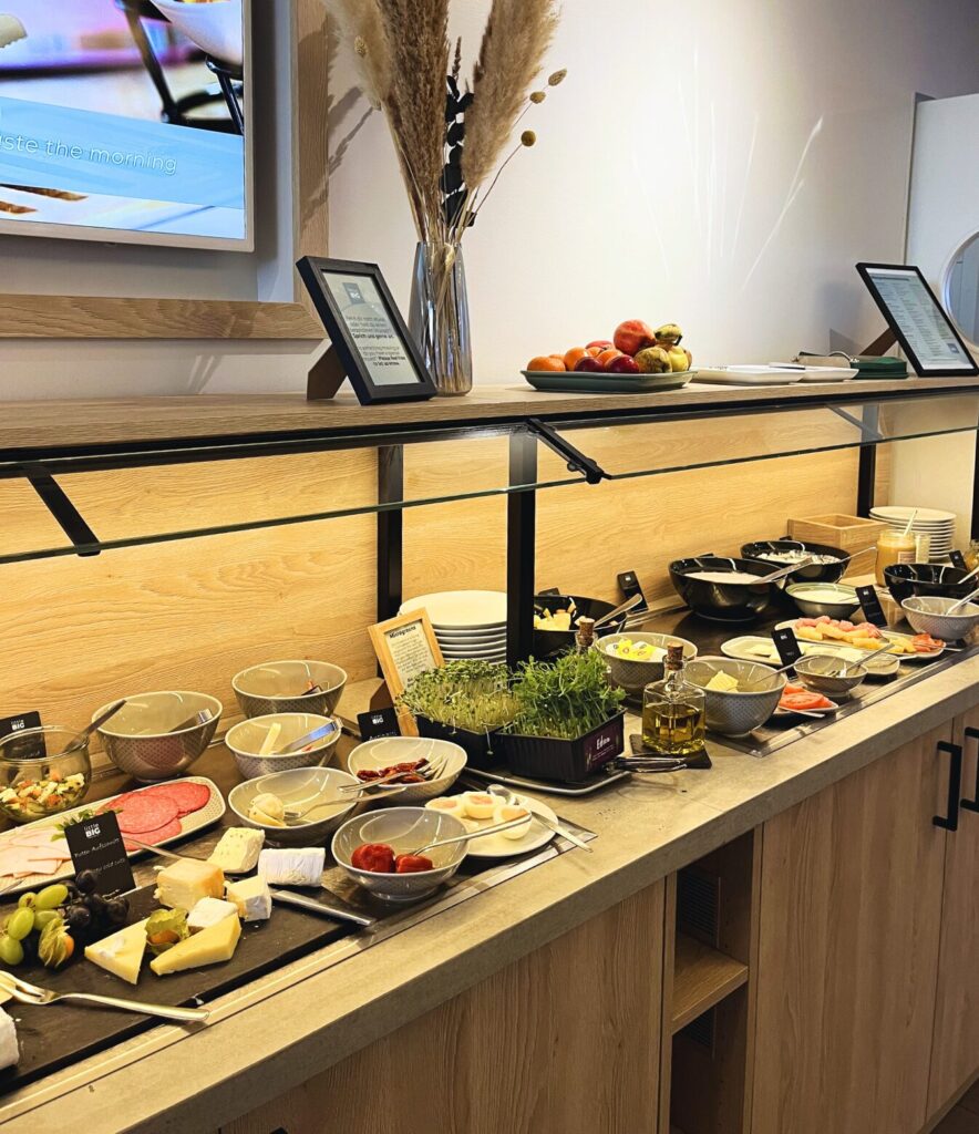 breakfast buffet in berlin mitte